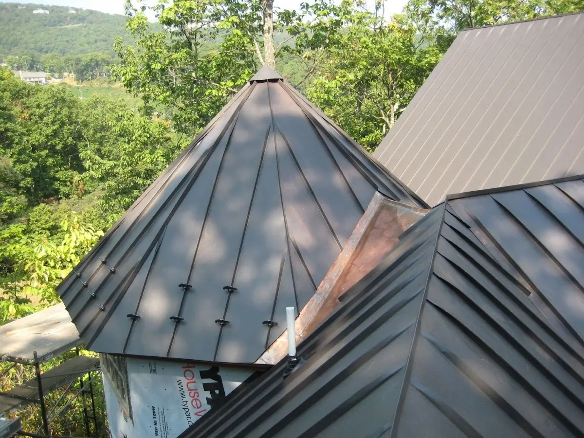 Professional Shingle Replacement & Repair by Craftsman Roofing in Ulah